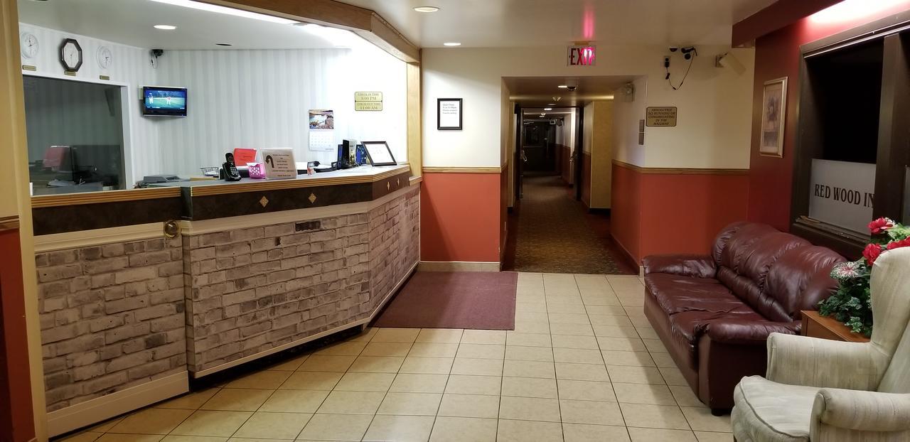 براندون Redwood Motor Inn المظهر الخارجي الصورة